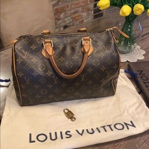 Louis Vuitton Speedy 30 Monogram Canvas